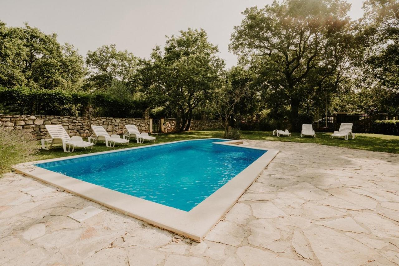Bed And Breakfast Kolo Adults Only Bužinija Exterior foto